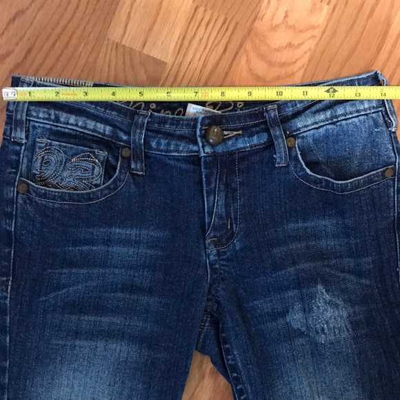 Nine Rivets Jeans - Picture 7 of 8